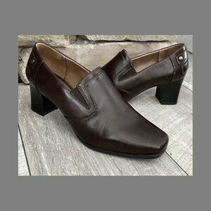 Women's Life Stride Scout Block Heeled Loafer - Brown